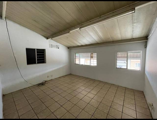 INDUSTRIAL PROPERTY TO RENT IN HENNOPS PARK INDUSTRIAL